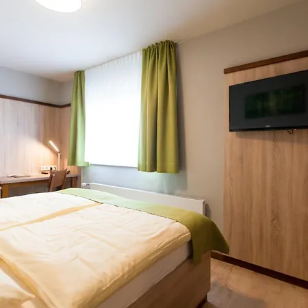 Restaurant Luedenbach 3*