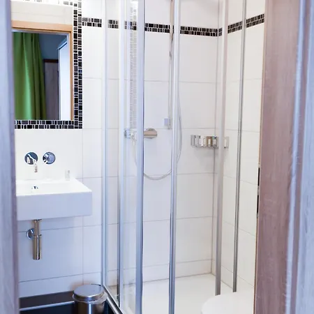 Hotell Restaurant Luedenbach 3*