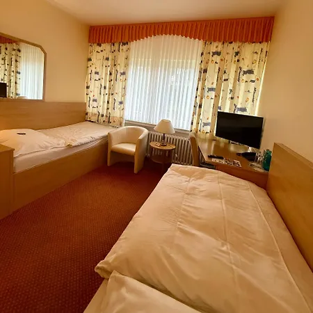 Restaurant Luedenbach 3* أوفيرات