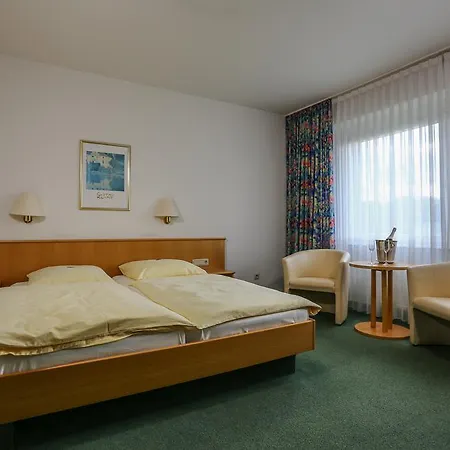 Hotell Restaurant Luedenbach Overath