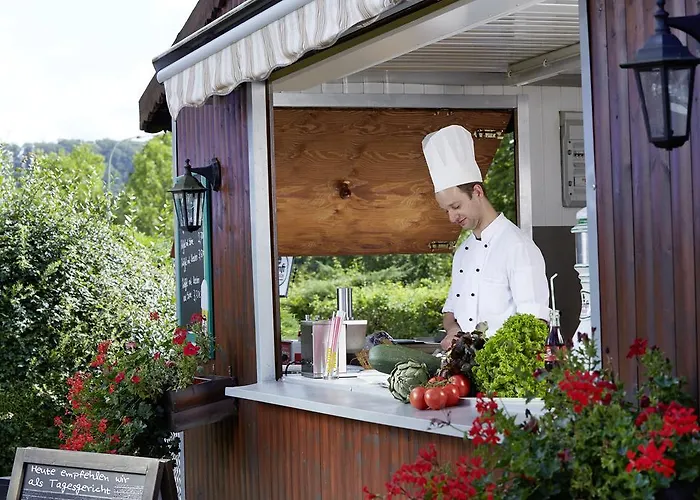 ホテル Restaurant Luedenbach