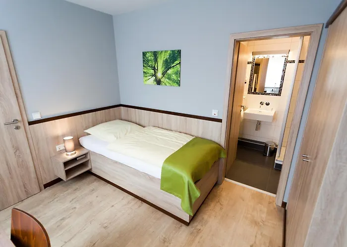 ホテル Restaurant Luedenbach