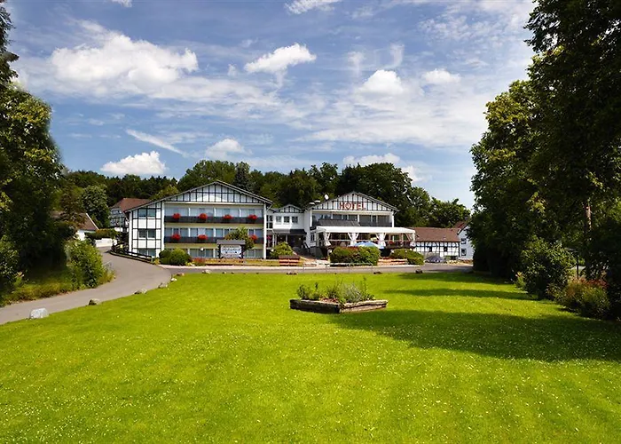 Ξενοδοχείο Restaurant Luedenbach 3*